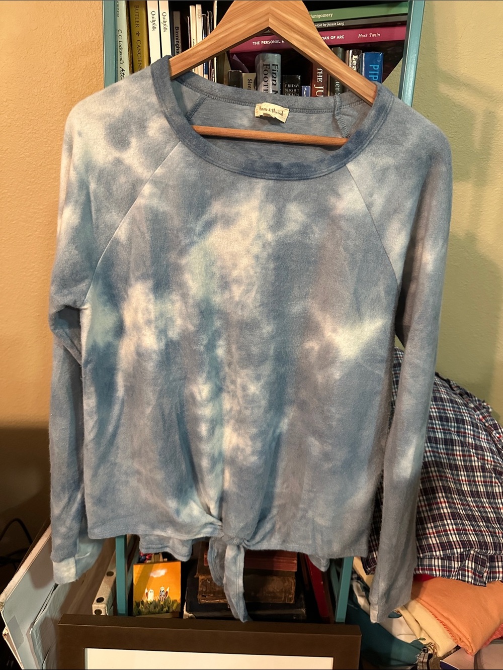 Hen & Thread Blue Tie-Dye Long Sleeve Tie Front Textured Raglan Top